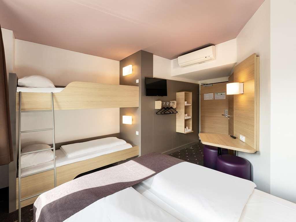 - Mitte Hotel 2*