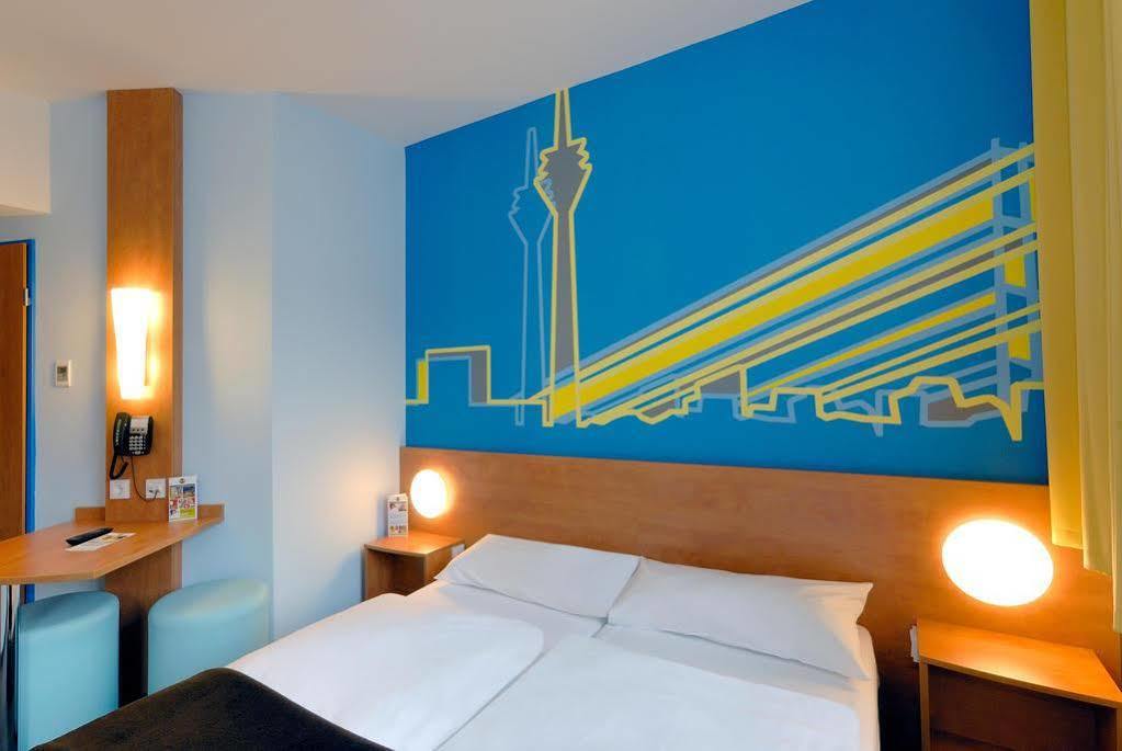 Duesseldorf-mitte 2* Дюссельдорф